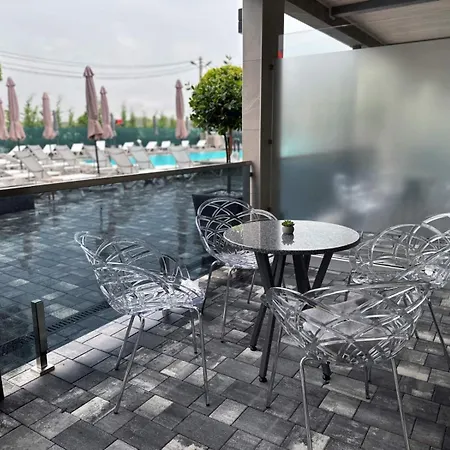 Hotel Ivory And 5*
